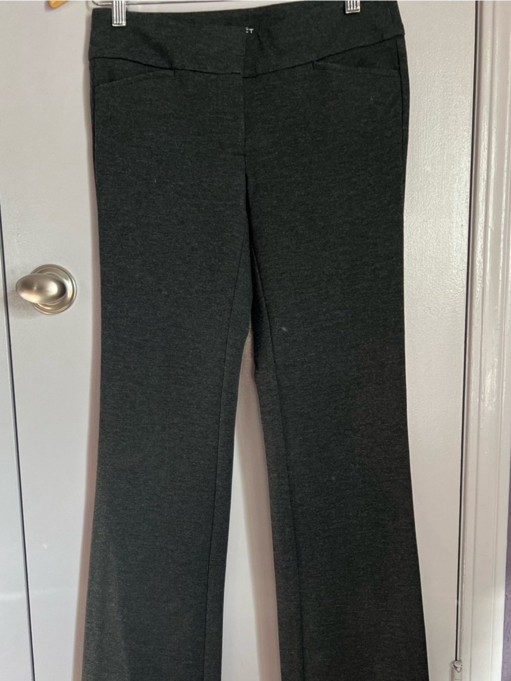 LOFT Marisa Ankle Cuff Straight Leg Trousers in Gray Size 2 Like New